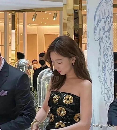 娱乐圈吃瓜爆料女星,揭秘那些被吃瓜爆料的女星幕后故事